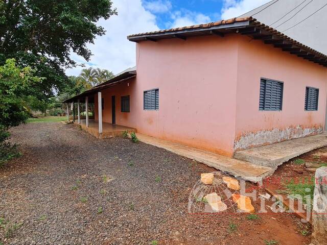 #1258 - Casa para Venda em Arapongas - PR