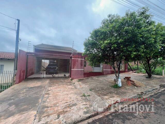 #2523 - Casa para Venda em Arapongas - PR - 1