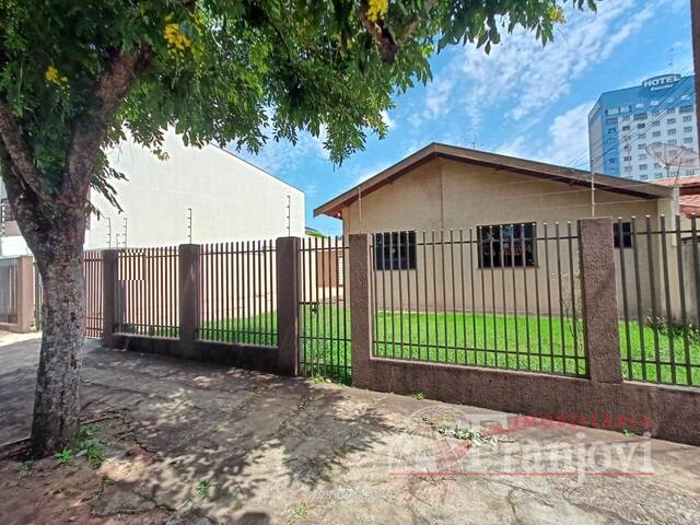 #2639 - Casa para Locação em Arapongas - PR - 2